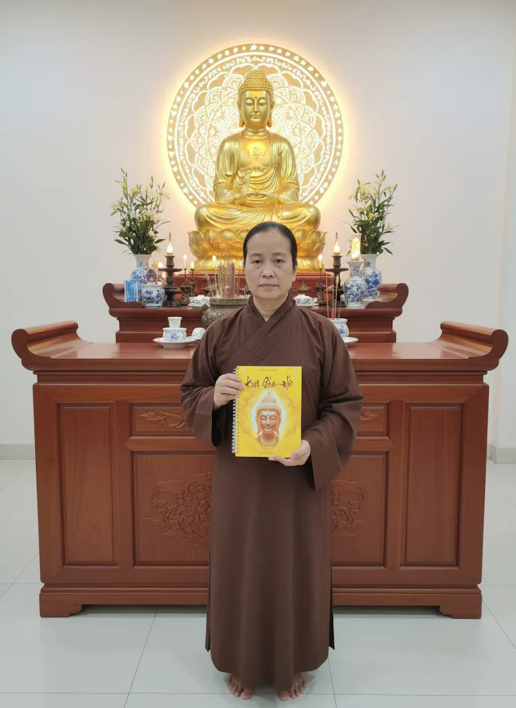 Bộ 3 cuốn sách ai cũng nên có khi tu tập tại gia: Kinh Sám Hối - Kinh Pháp Cú - Kinh A Di Đà