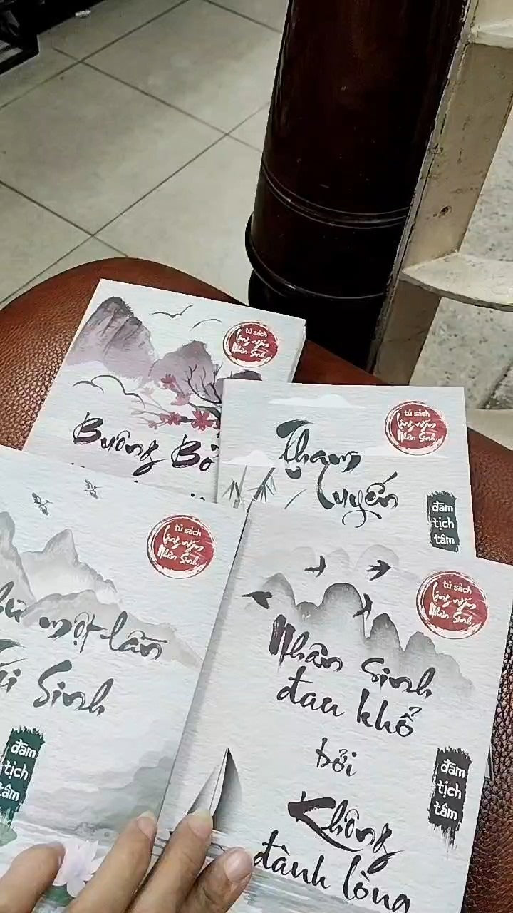 Combo 4 Cuốn Sách : Buông Bỏ Nghiệp Nóng Giận + Tham Luyến Hóa Theo Mây Trời + Nhân Sinh Đau Khổ Không Đành Lòng + Như